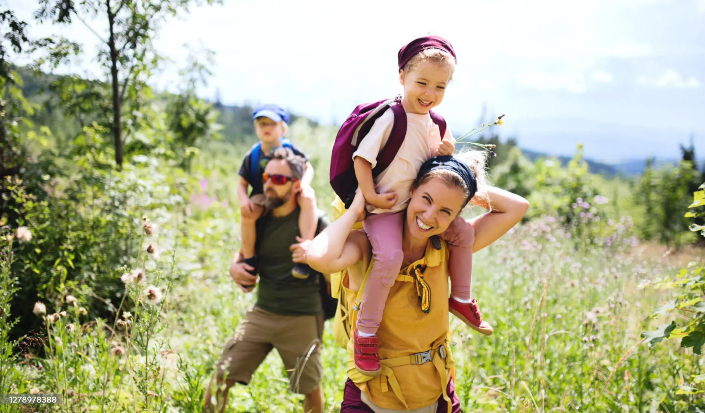 familie-in-der-natur
